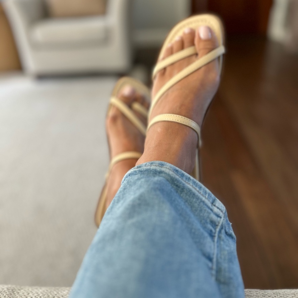 NEW FREE PEOPLE VEGAN LEATHER CARINA SANDAL